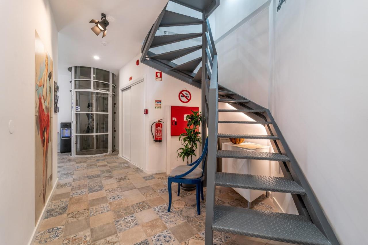 7 Styles Apartments By Raspberry Cascade Faro Bagian luar foto