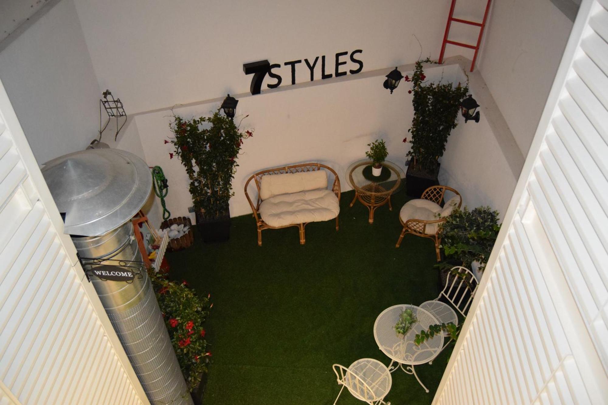7 Styles Apartments By Raspberry Cascade Faro Bagian luar foto